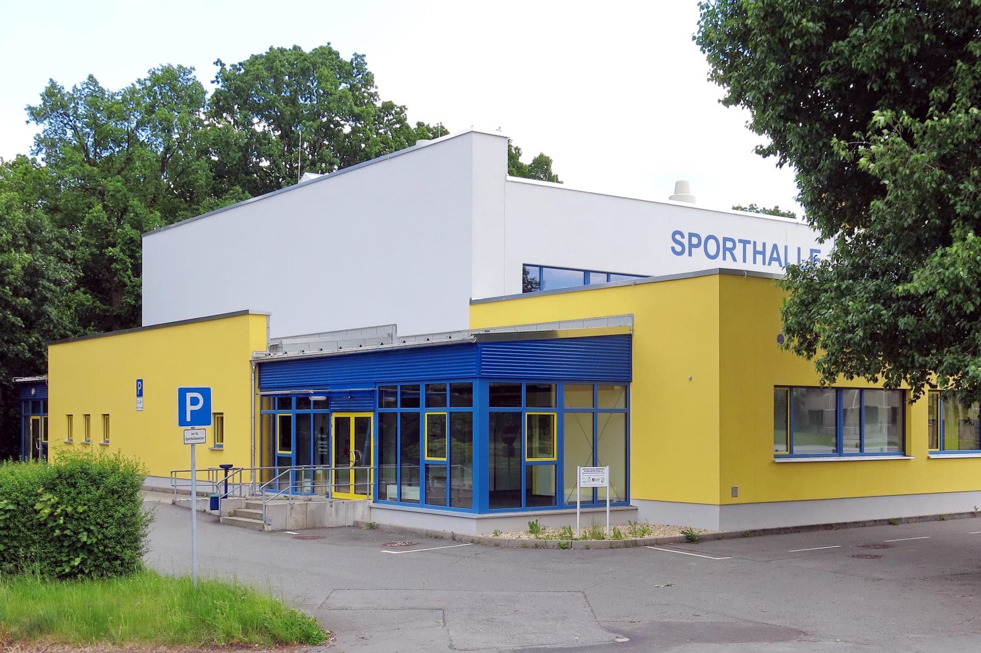 Sporthalle